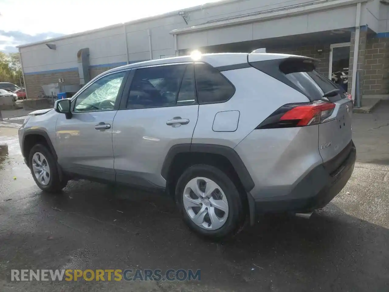 2 Photograph of a damaged car 2T3G1RFV8SW499986 TOYOTA RAV4 2025