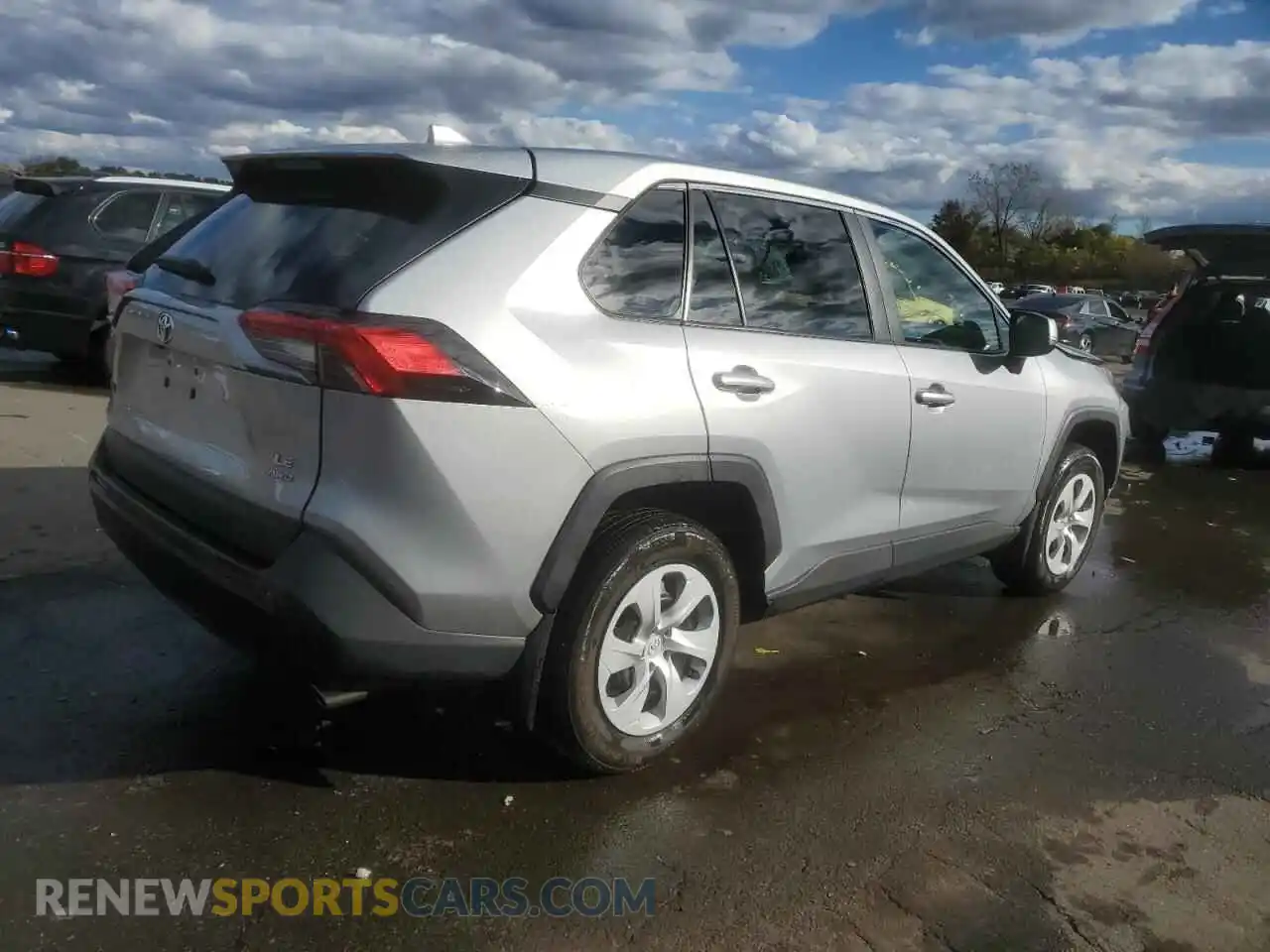 3 Photograph of a damaged car 2T3G1RFV8SW499986 TOYOTA RAV4 2025