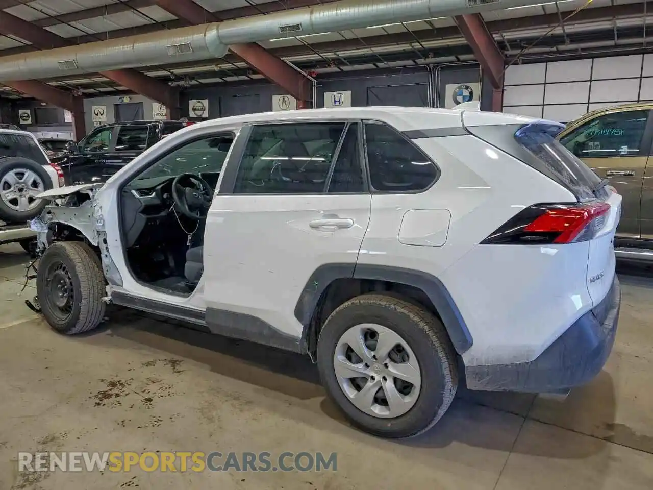 2 Photograph of a damaged car 2T3G1RFV8SW518908 TOYOTA RAV4 2025