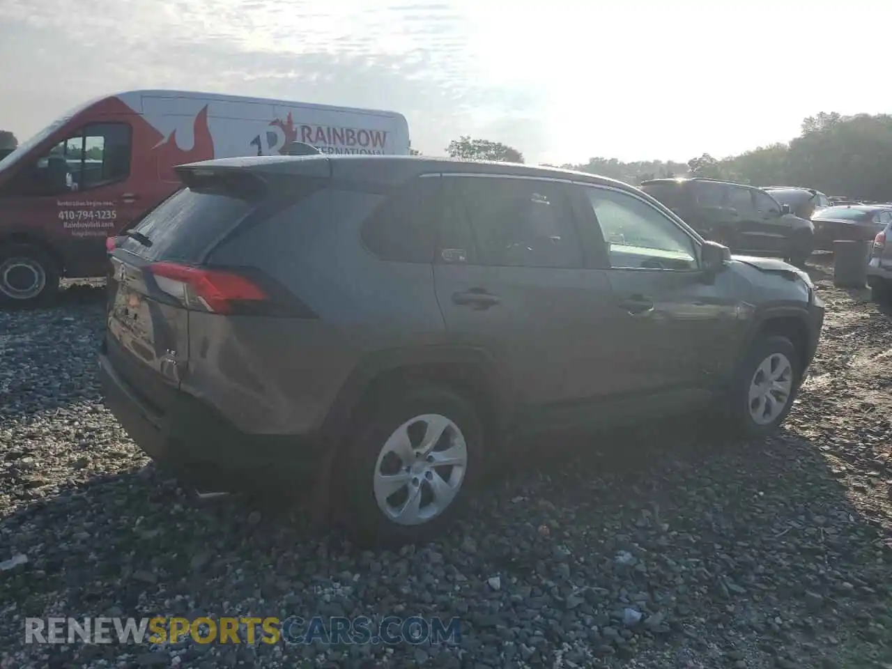 3 Фотография поврежденного автомобиля 2T3G1RFV9SC496175 TOYOTA RAV4 2025
