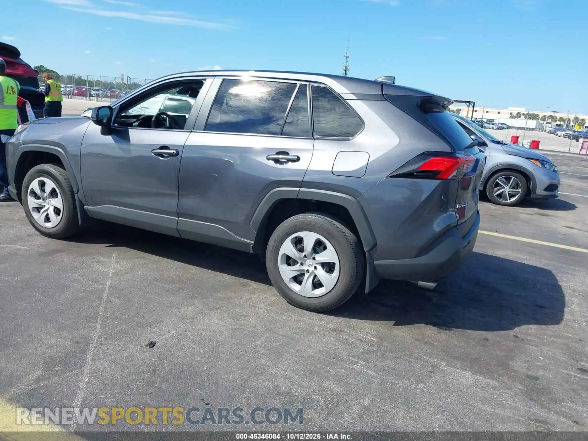 3 Photograph of a damaged car 2T3H1RFV0SC360313 TOYOTA RAV4 2025