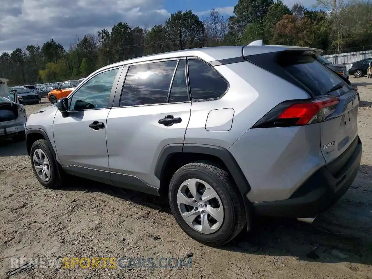 2 Photograph of a damaged car 2T3H1RFV1SW408111 TOYOTA RAV4 2025