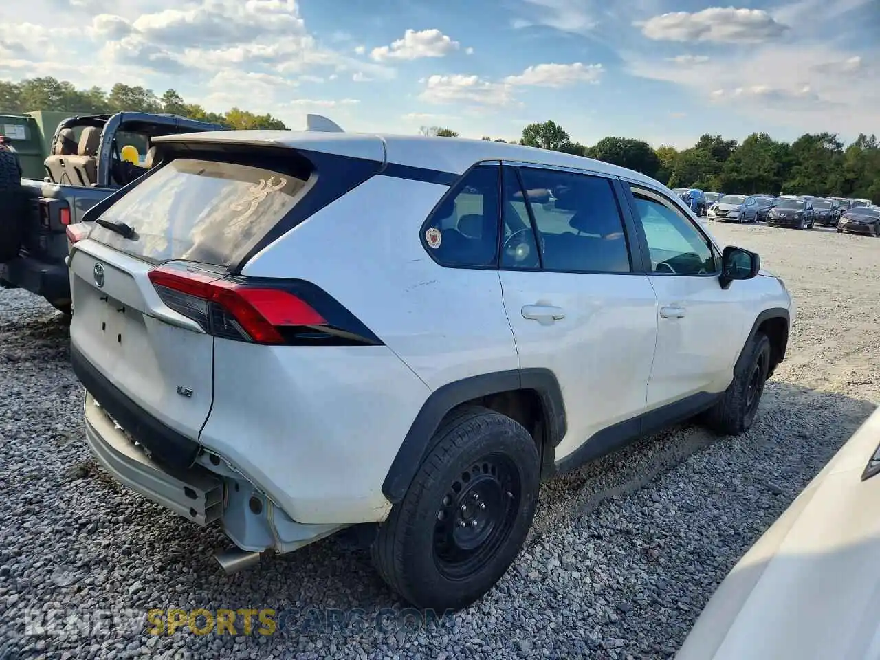 3 Photograph of a damaged car 2T3H1RFV2SC352181 TOYOTA RAV4 2025