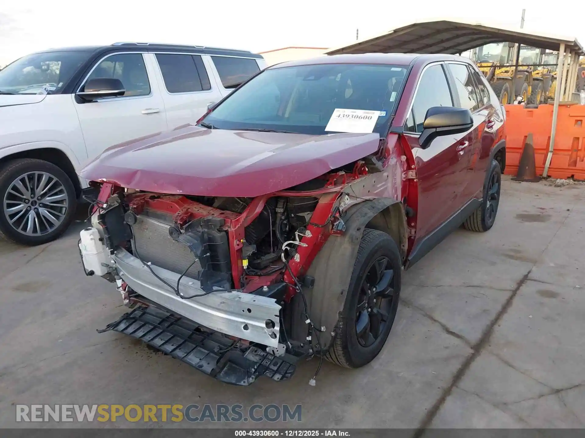 2 Photograph of a damaged car 2T3H1RFV2SW393411 TOYOTA RAV4 2025