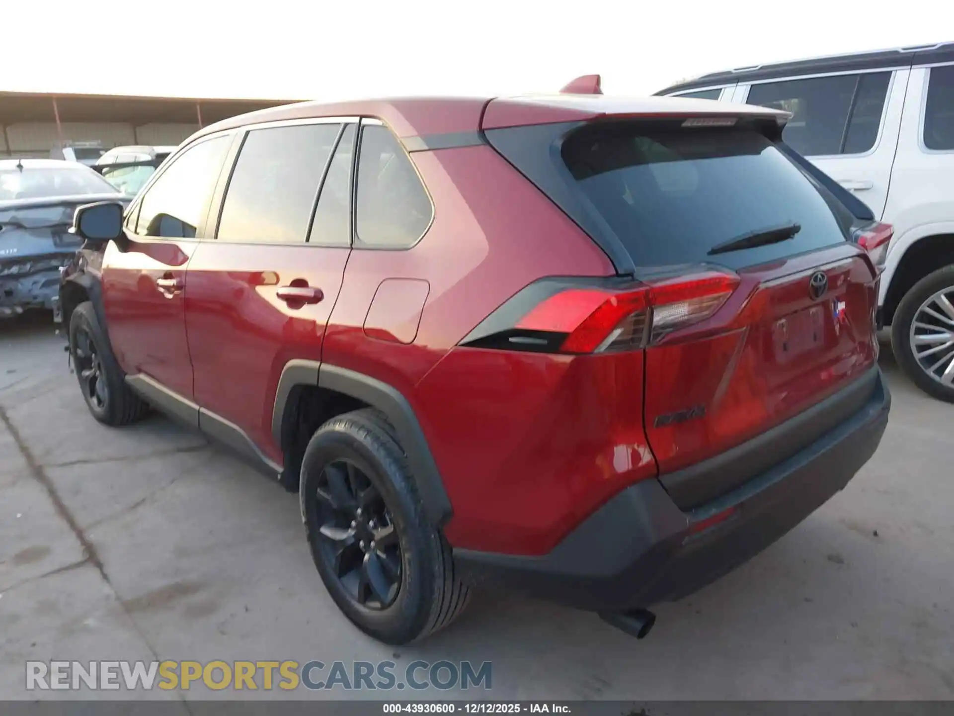 3 Photograph of a damaged car 2T3H1RFV2SW393411 TOYOTA RAV4 2025
