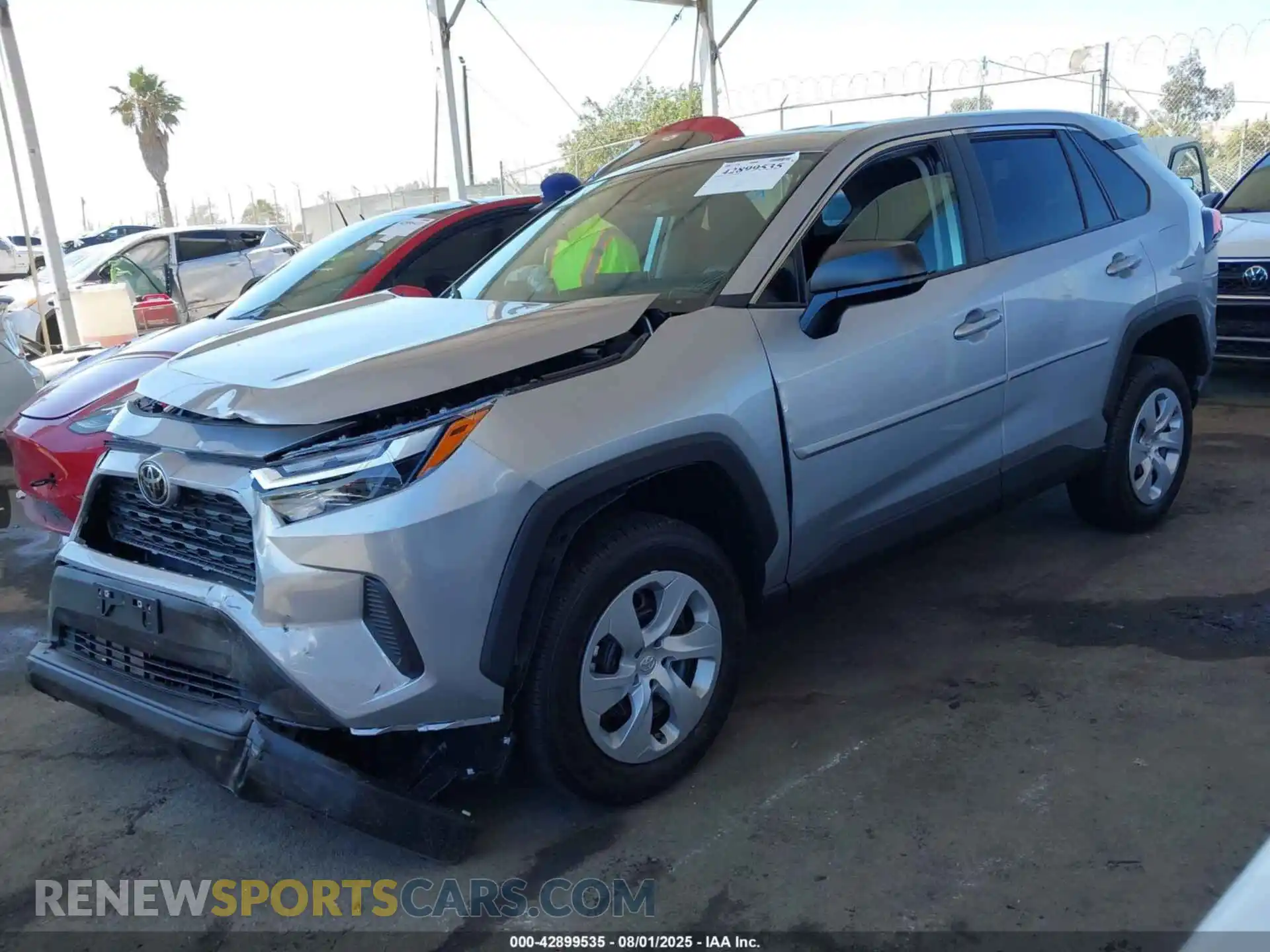 2 fotografías del automóvil dañado 2T3H1RFV3SC338046 TOYOTA RAV4 2025