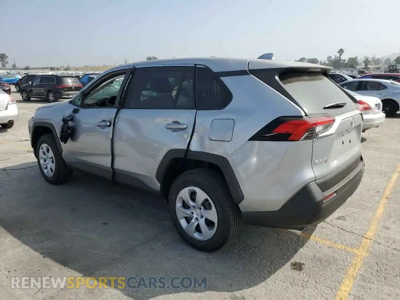 2 Photograph of a damaged car 2T3H1RFV3SW393224 TOYOTA RAV4 2025