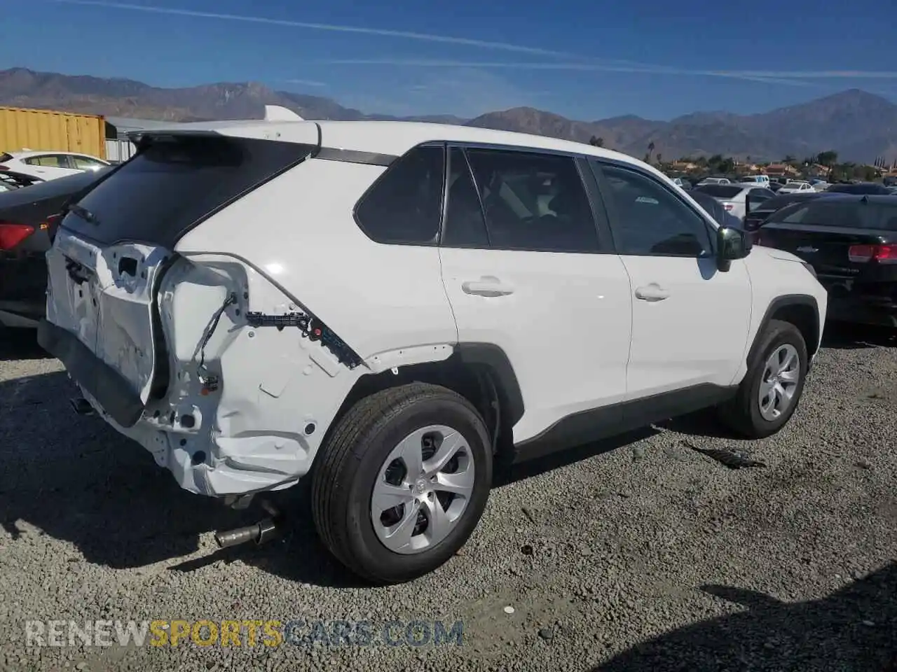 3 Фотография поврежденного автомобиля 2T3H1RFV3SW423001 TOYOTA RAV4 2025
