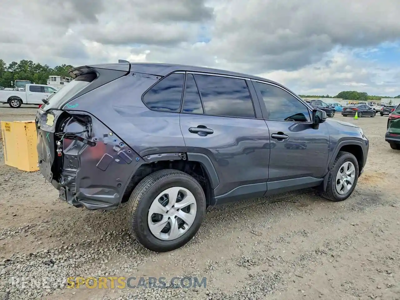 3 Photograph of a damaged car 2T3H1RFV4SC314502 TOYOTA RAV4 2025