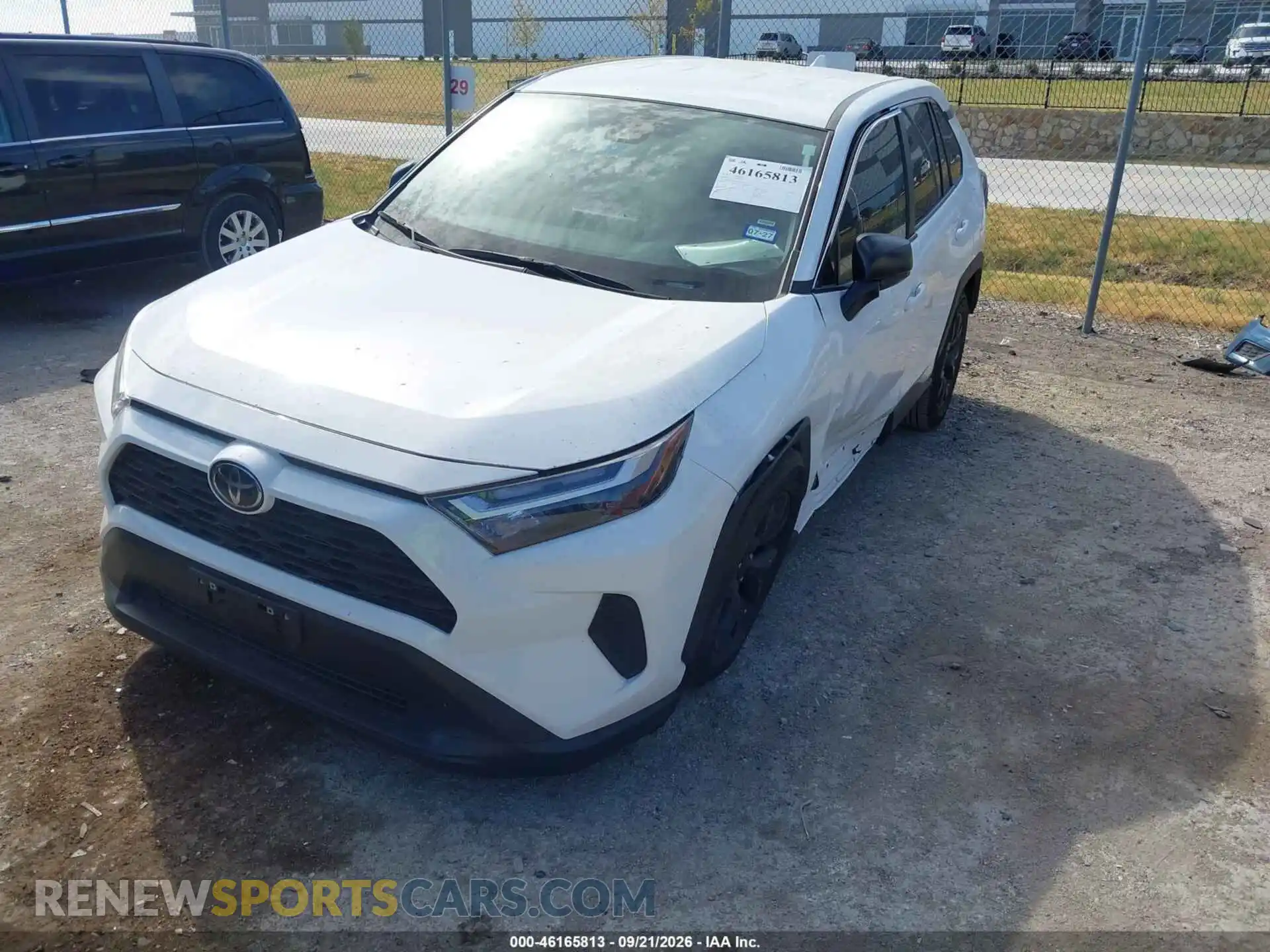 2 fotografías del automóvil dañado 2T3H1RFV4SC339450 TOYOTA RAV4 2025