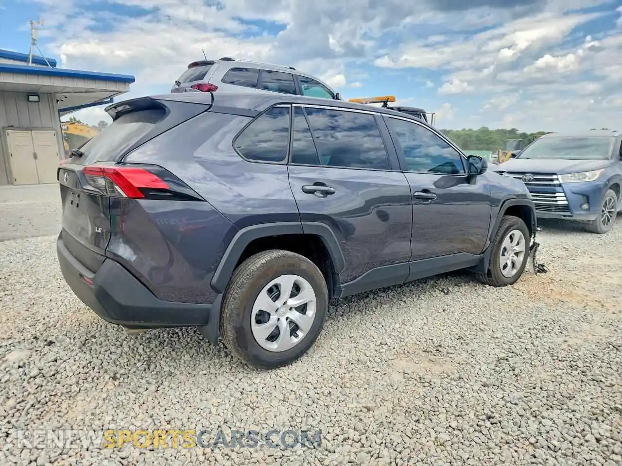 3 Photograph of a damaged car 2T3H1RFV4SW370244 TOYOTA RAV4 2025