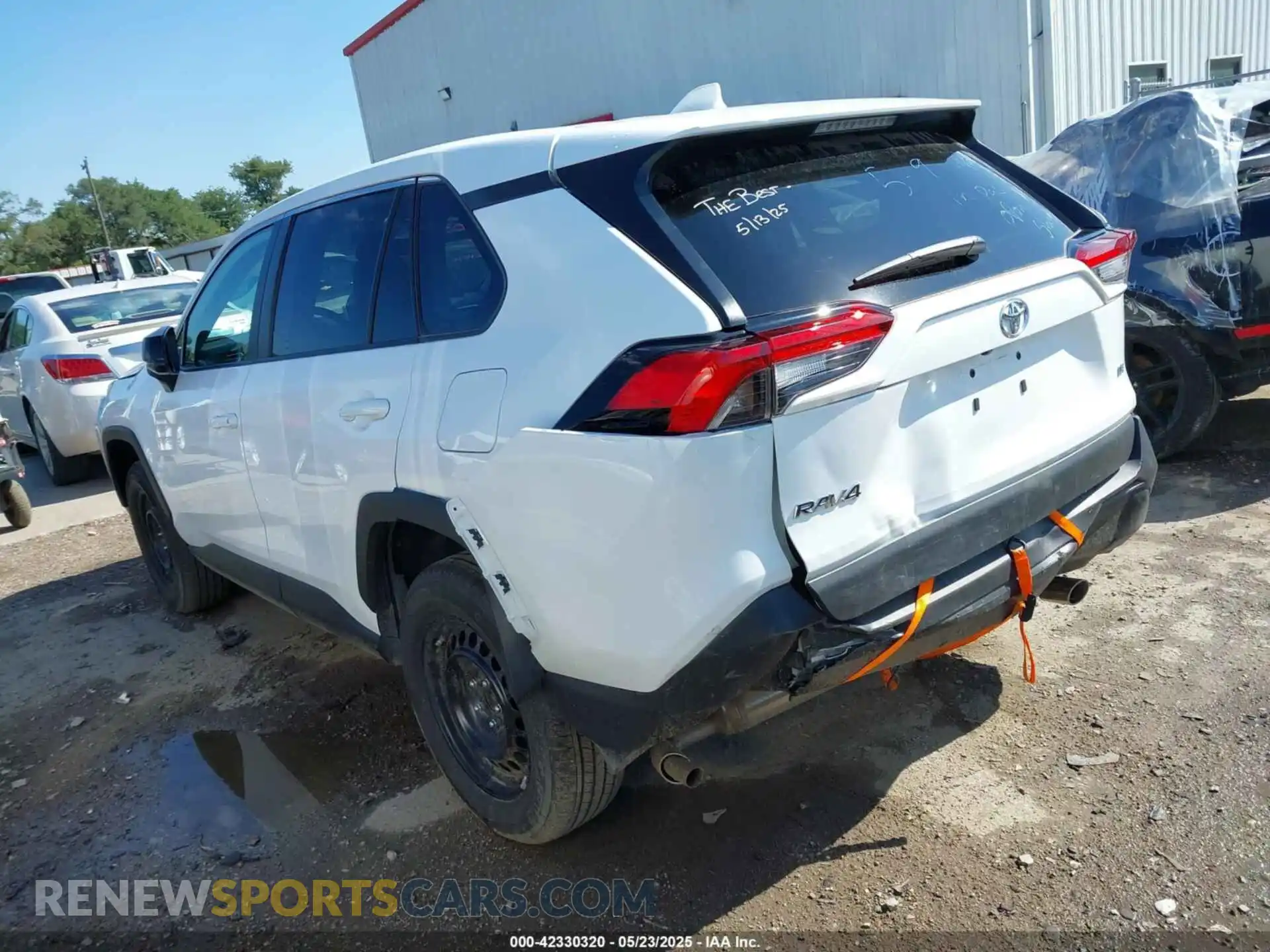 3 Photograph of a damaged car 2T3H1RFV4SW380014 TOYOTA RAV4 2025