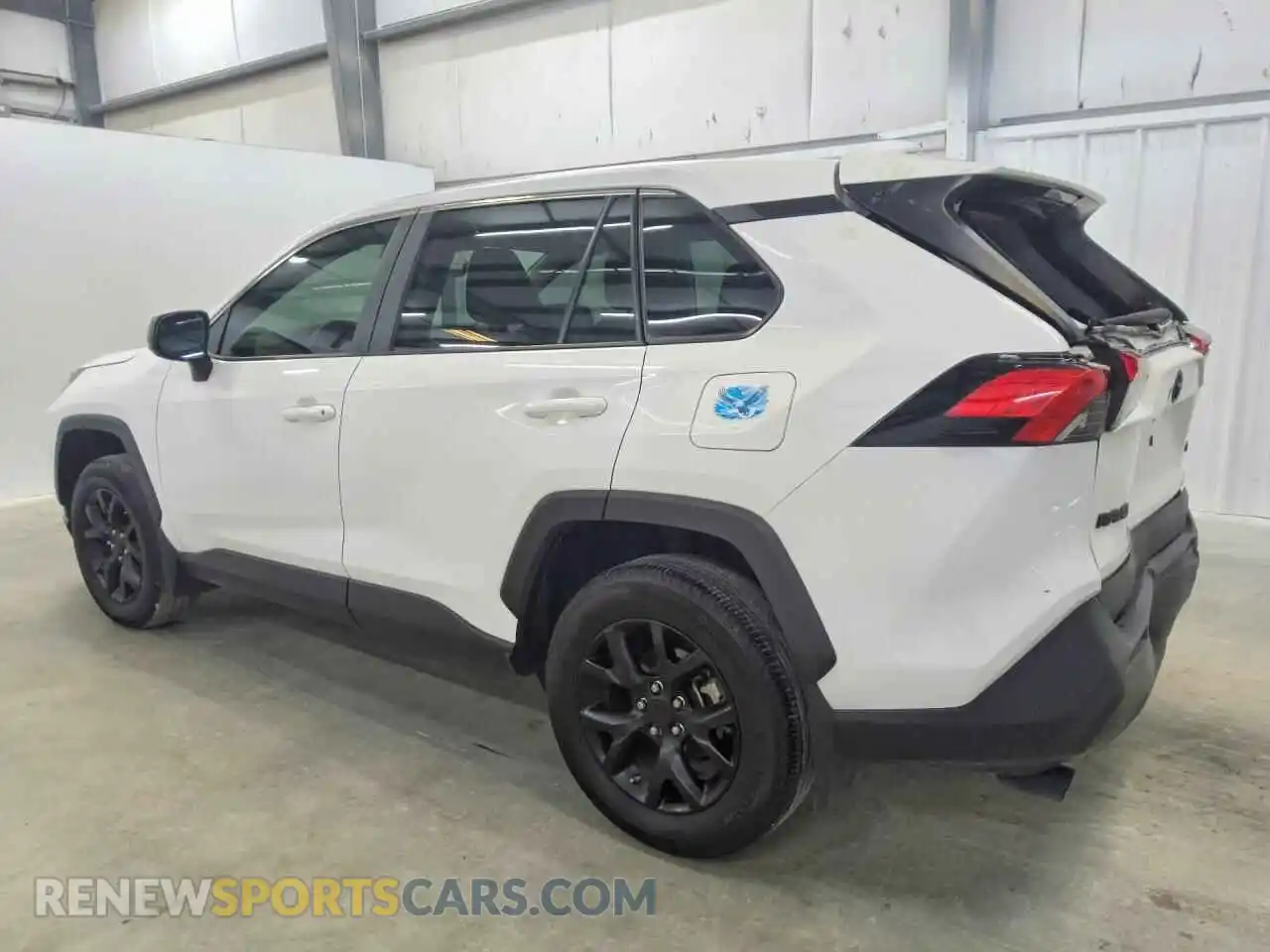 2 Фотография поврежденного автомобиля 2T3H1RFV4SW391756 TOYOTA RAV4 2025