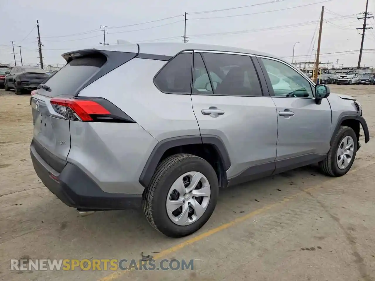 3 Фотография поврежденного автомобиля 2T3H1RFV4SW393426 TOYOTA RAV4 2025