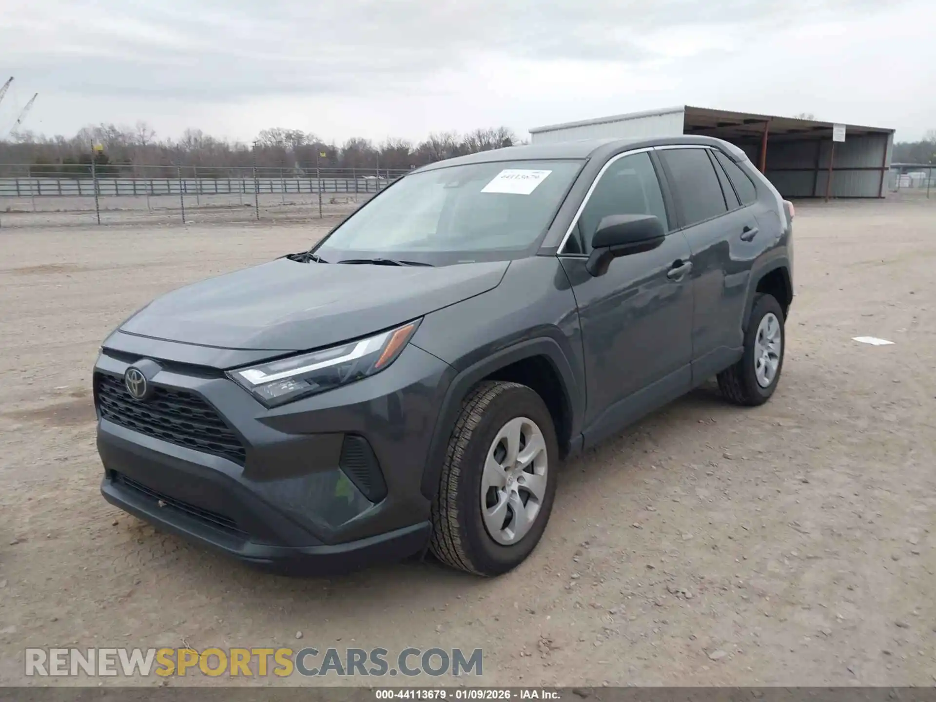 2 Фотография поврежденного автомобиля 2T3H1RFV4SW431687 TOYOTA RAV4 2025