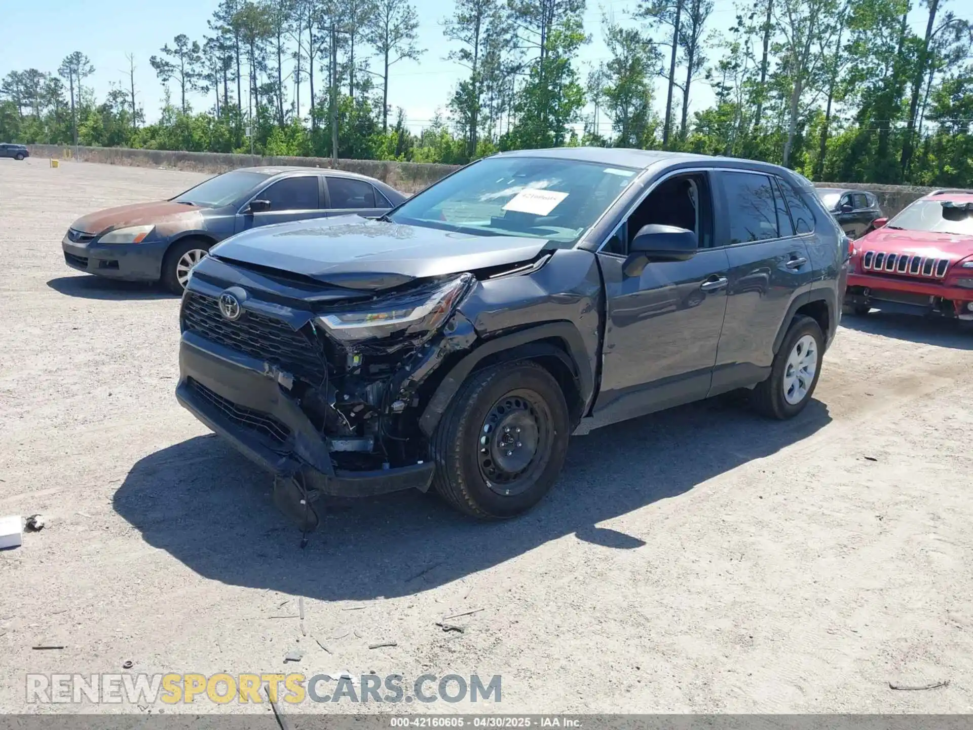 2 Фотография поврежденного автомобиля 2T3H1RFV6SW368723 TOYOTA RAV4 2025