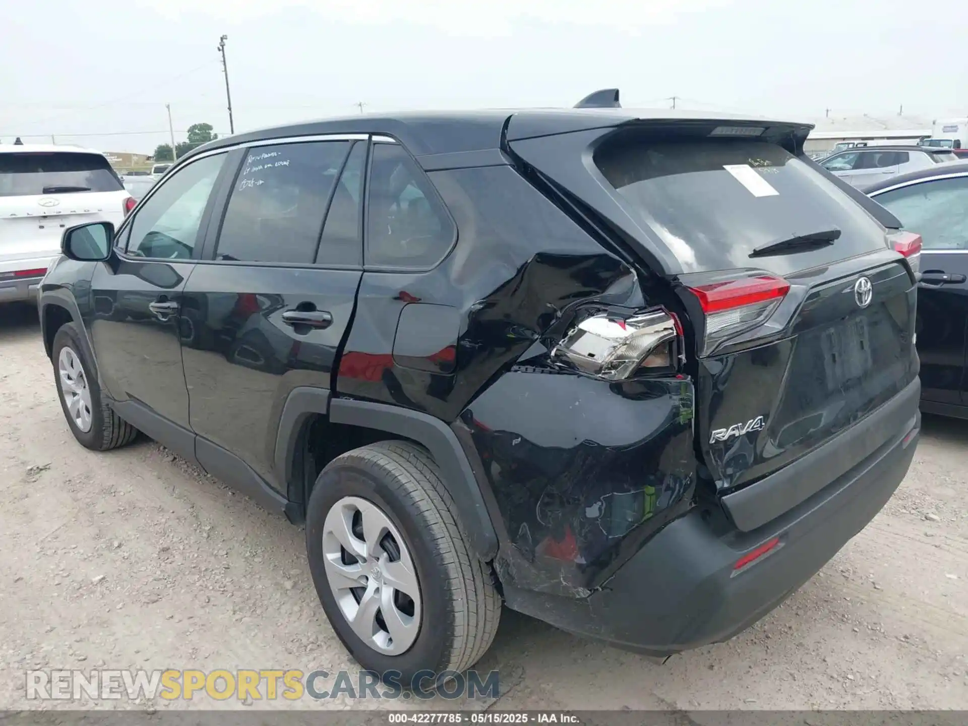 3 Photograph of a damaged car 2T3H1RFV6SW379978 TOYOTA RAV4 2025