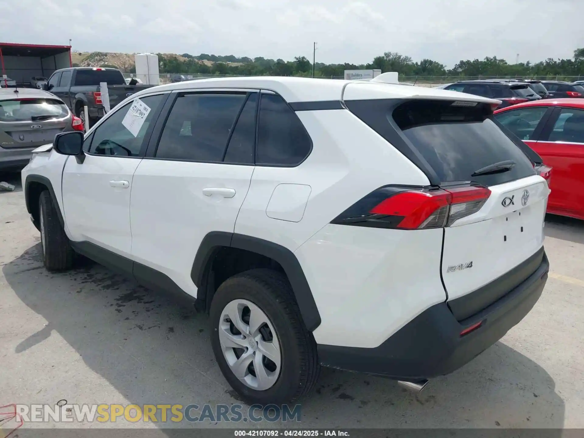 3 Photograph of a damaged car 2T3H1RFV7SC321489 TOYOTA RAV4 2025