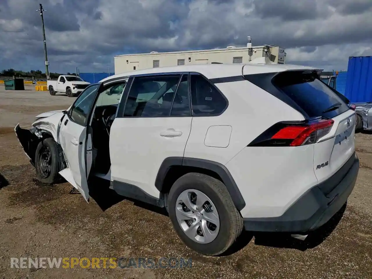 2 Photograph of a damaged car 2T3H1RFV7SW371209 TOYOTA RAV4 2025