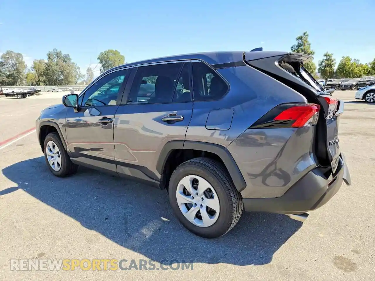 2 Photograph of a damaged car 2T3H1RFV8SC352976 TOYOTA RAV4 2025