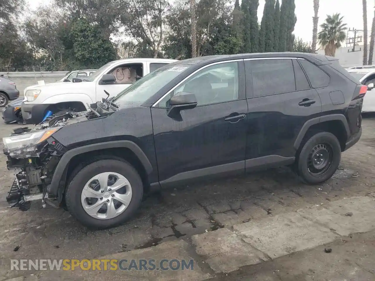 1 Photograph of a damaged car 2T3H1RFV8SW382235 TOYOTA RAV4 2025