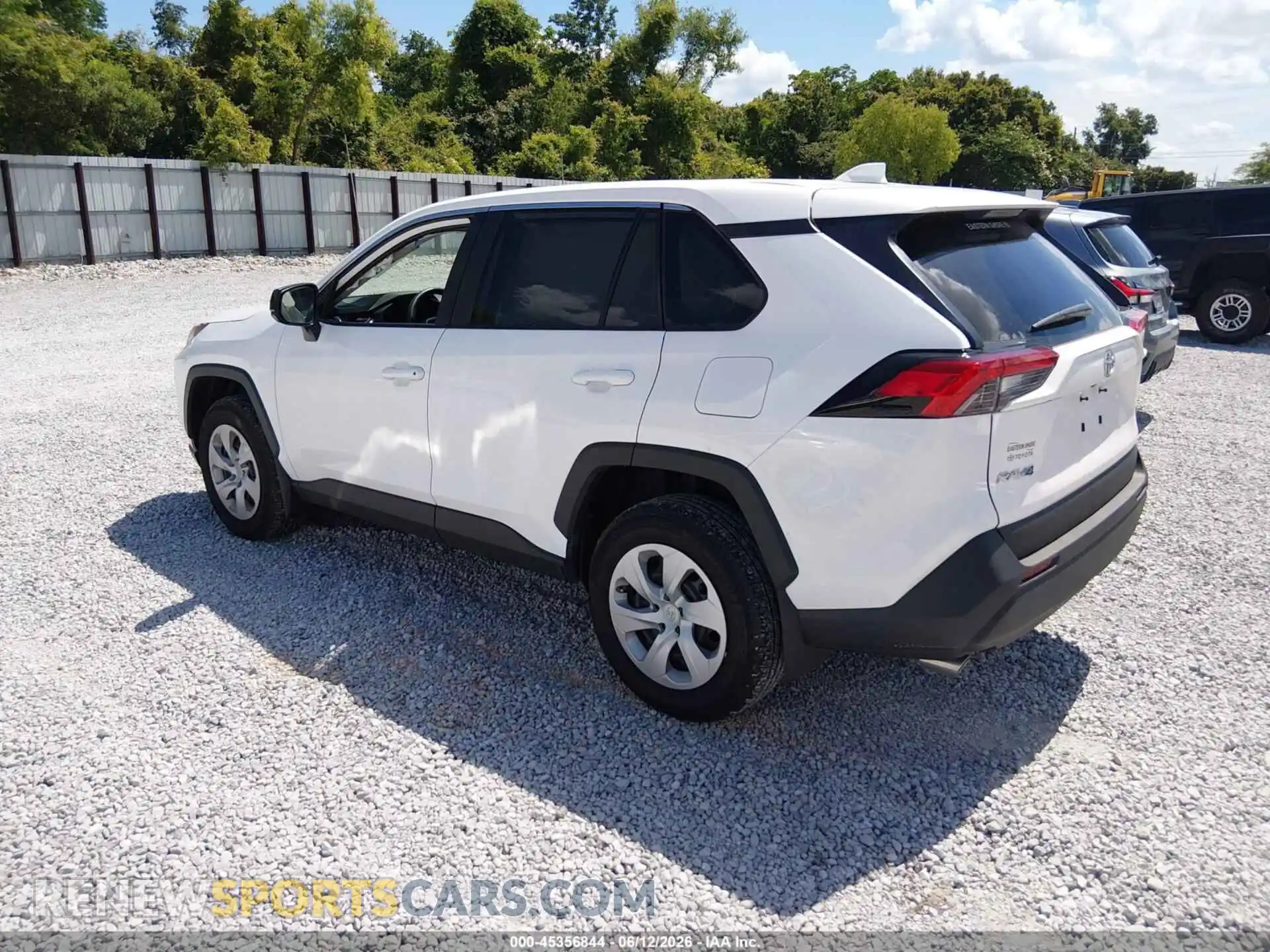 3 Photograph of a damaged car 2T3H1RFV9SC346913 TOYOTA RAV4 2025