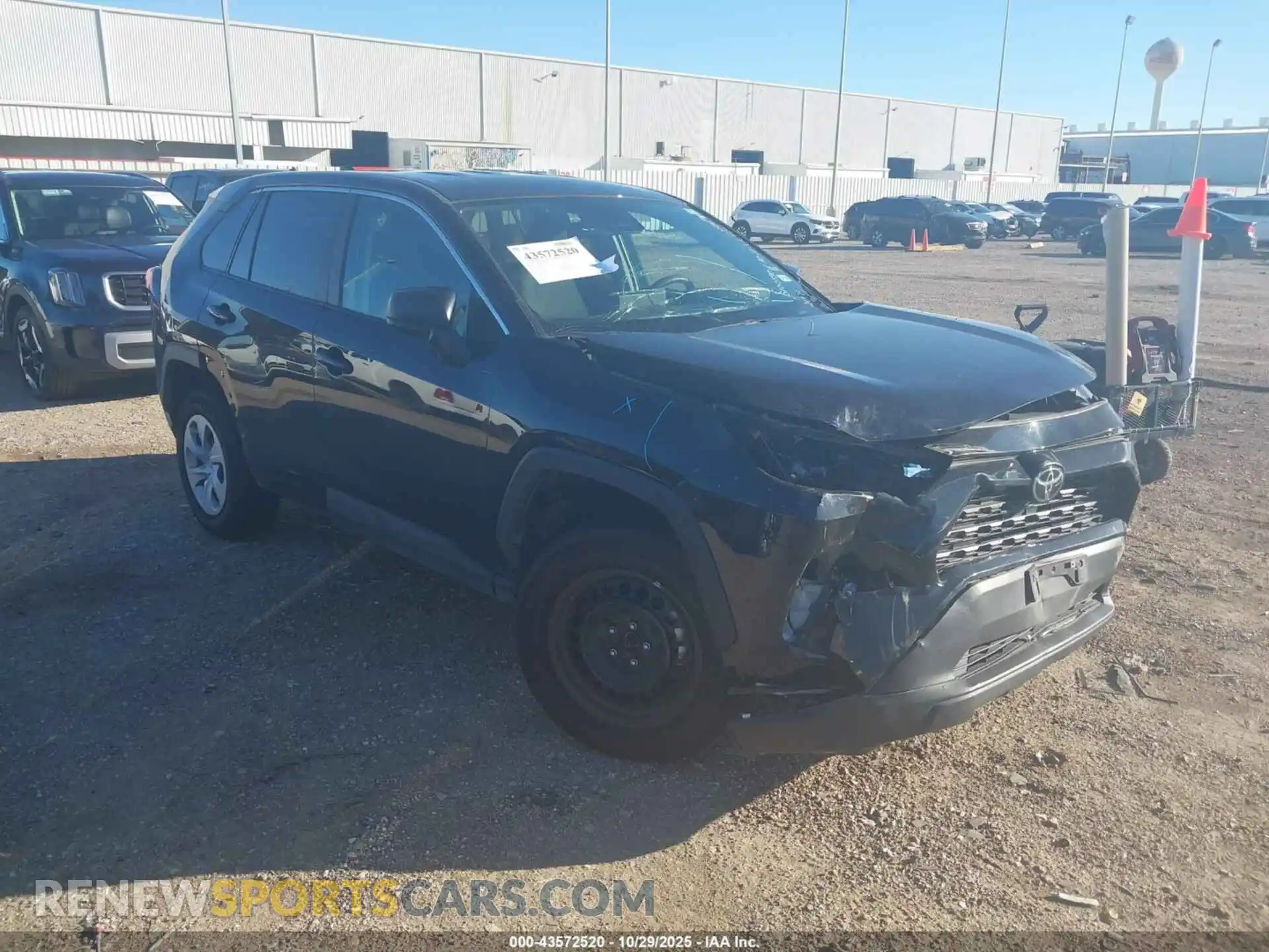 1 Photograph of a damaged car 2T3H1RFV9SW372071 TOYOTA RAV4 2025