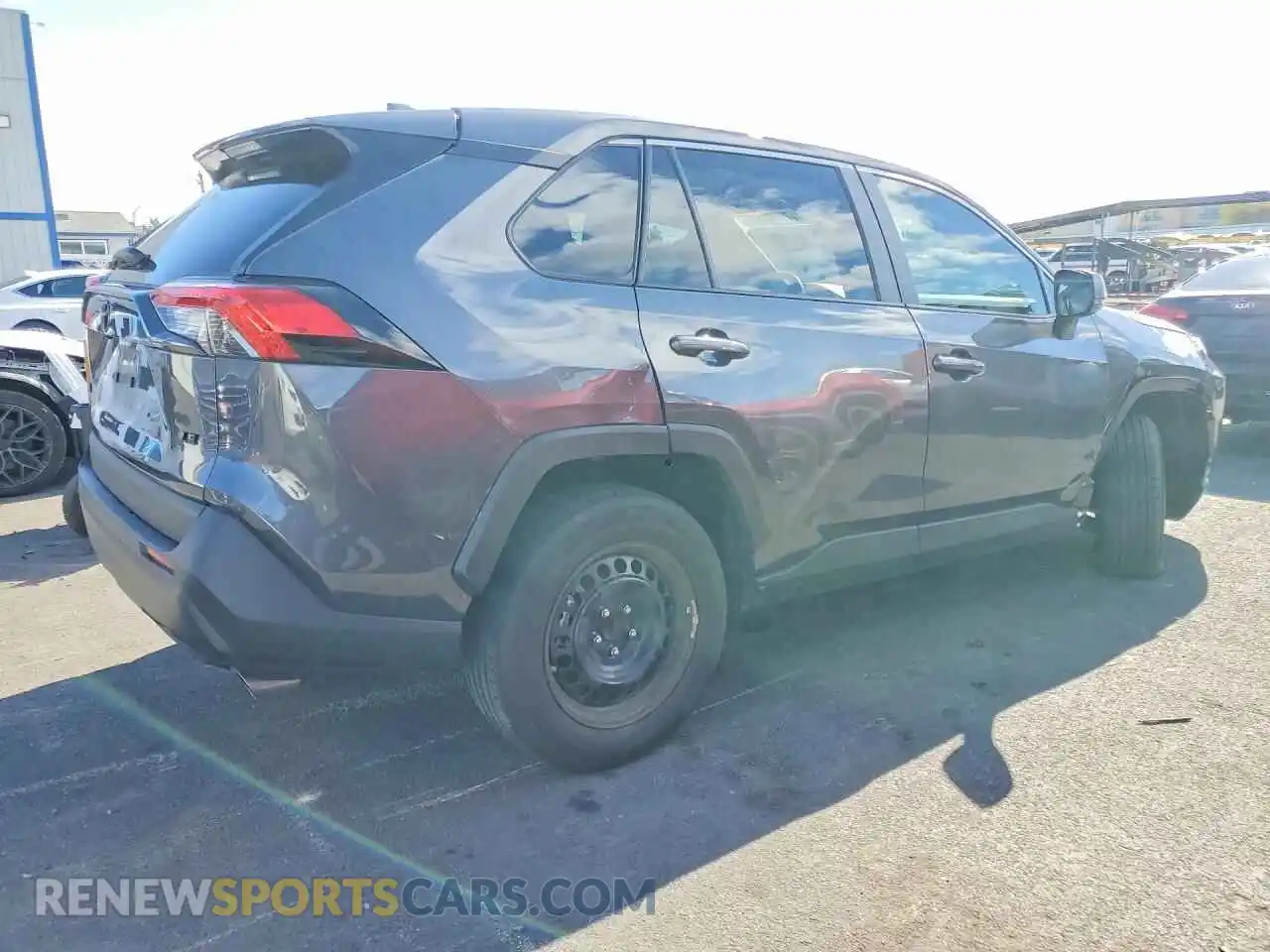 3 Фотография поврежденного автомобиля 2T3H1RFV9SW399805 TOYOTA RAV4 2025