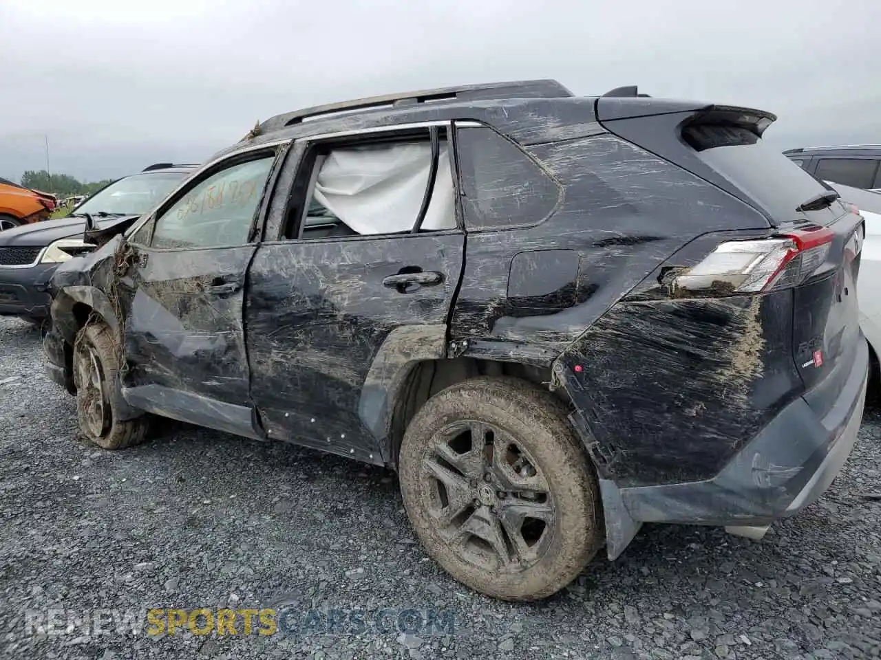 2 Photograph of a damaged car 2T3J1RFV0SW517483 TOYOTA RAV4 2025