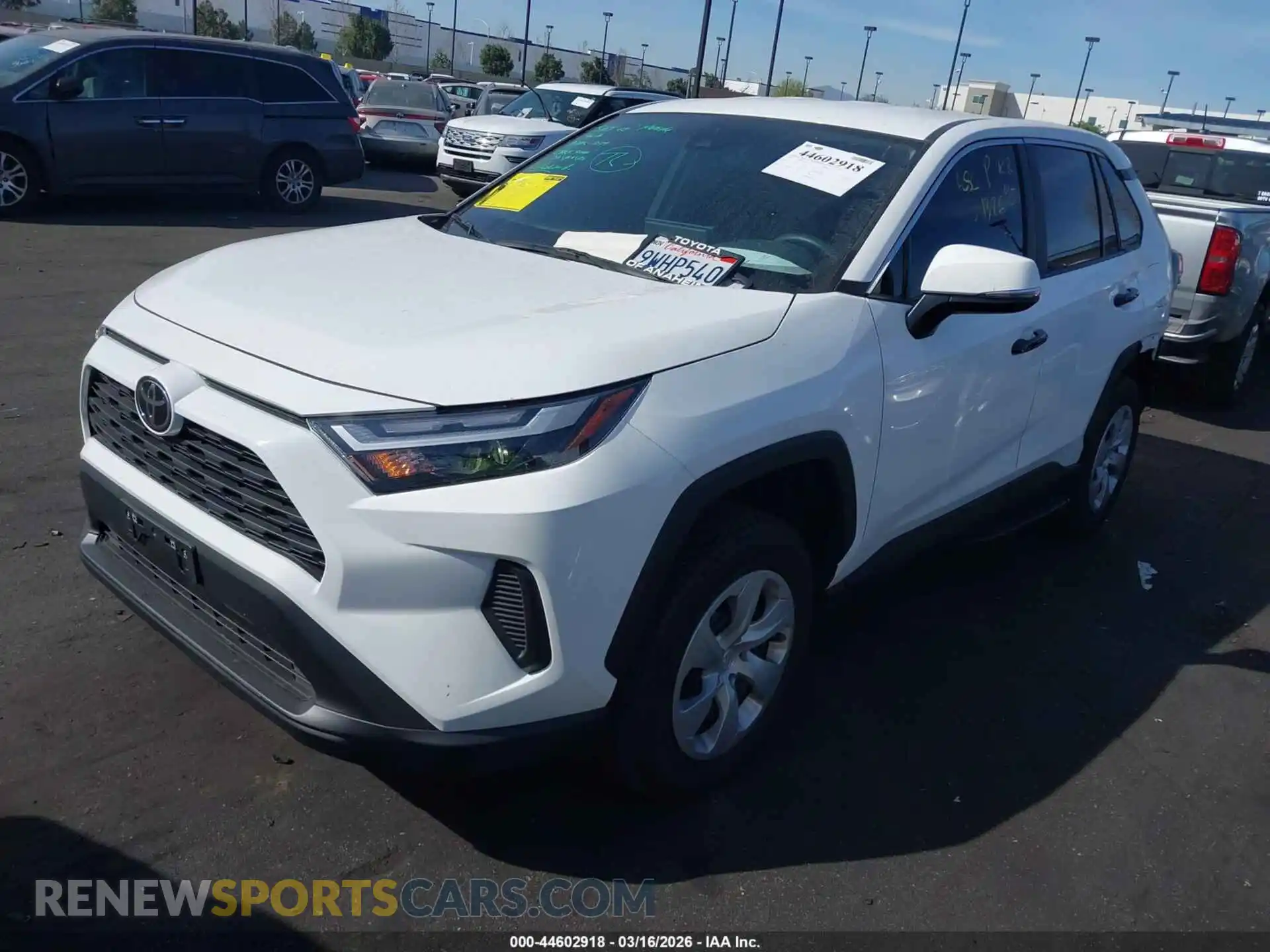 2 Photograph of a damaged car 2T3K1RFV0SC352346 TOYOTA RAV4 2025