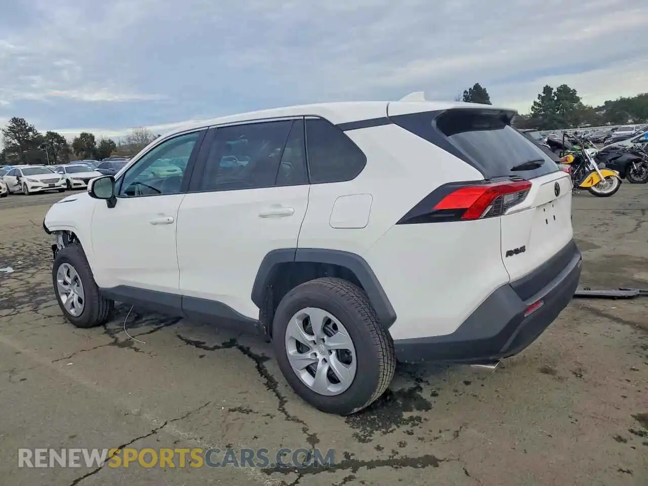 2 Photograph of a damaged car 2T3K1RFV1SW405618 TOYOTA RAV4 2025
