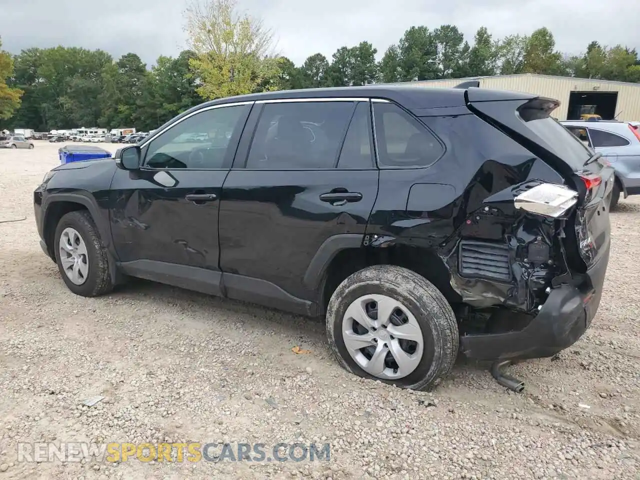 2 Фотография поврежденного автомобиля 2T3K1RFV3SW405135 TOYOTA RAV4 2025