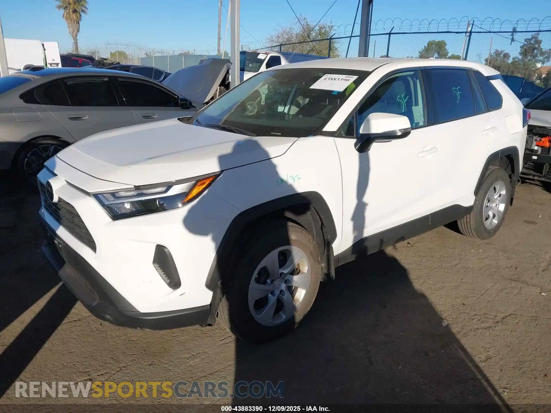 2 Photograph of a damaged car 2T3K1RFV6SC318850 TOYOTA RAV4 2025