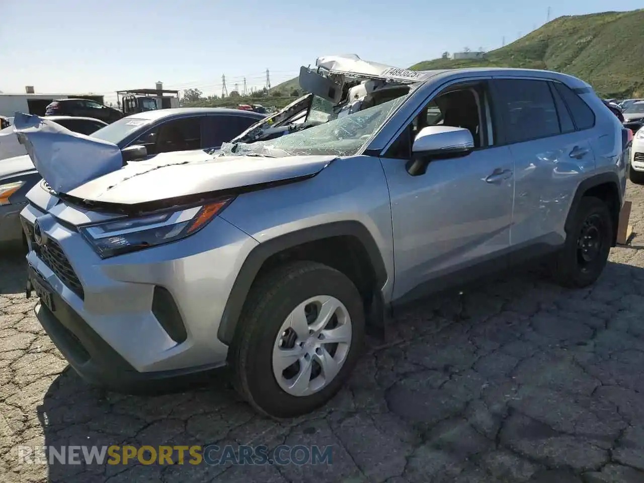 1 Photograph of a damaged car 2T3K1RFV7SW437621 TOYOTA RAV4 2025