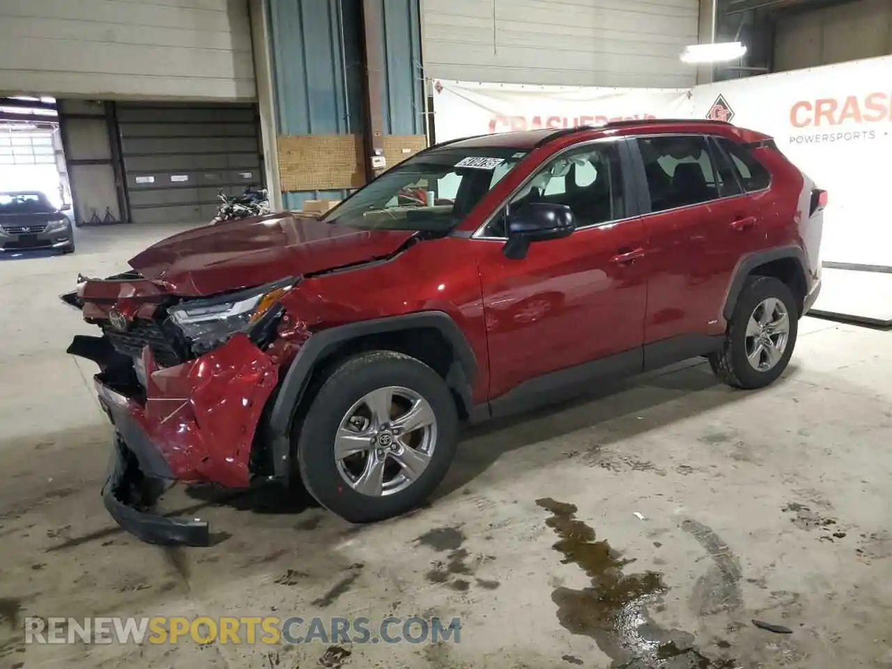 1 Photograph of a damaged car 2T3LWRFV0SW256530 TOYOTA RAV4 2025