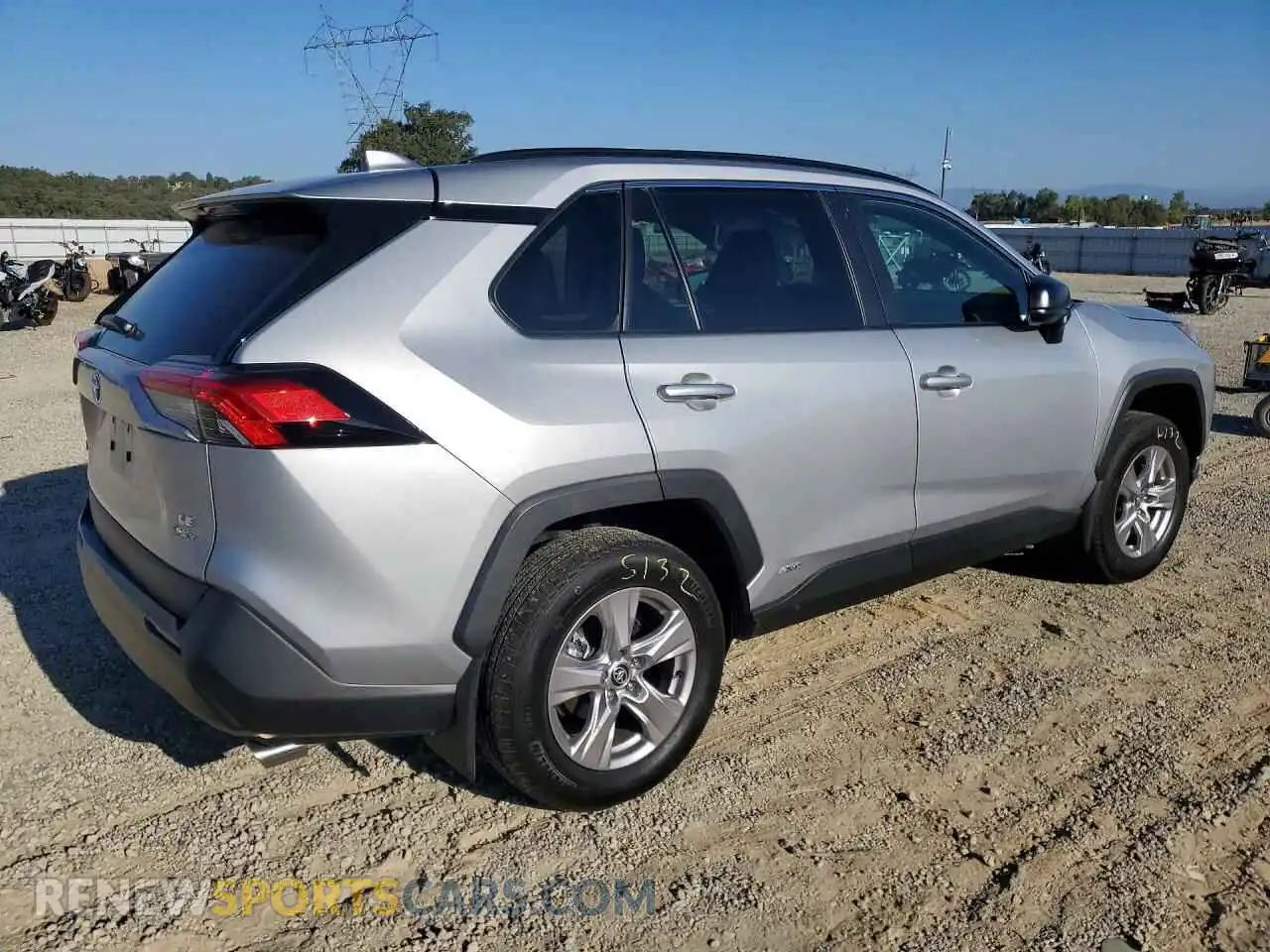 3 Photograph of a damaged car 2T3LWRFV3SW265593 TOYOTA RAV4 2025