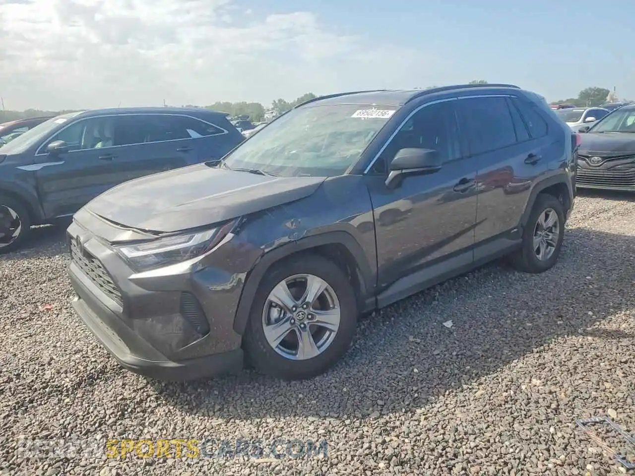 1 Фотография поврежденного автомобиля 2T3LWRFV6SW270335 TOYOTA RAV4 2025