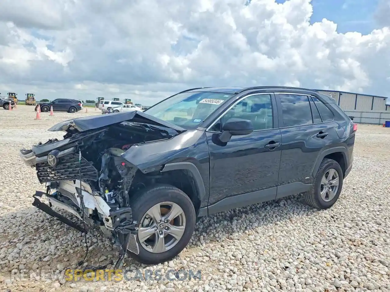 1 Фотография поврежденного автомобиля 2T3LWRFV6SW270884 TOYOTA RAV4 2025