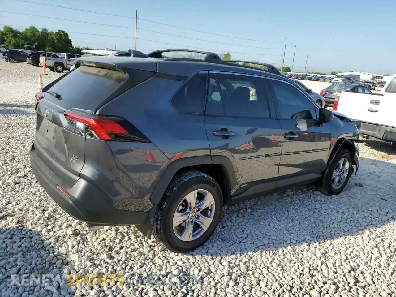 3 Фотография поврежденного автомобиля 2T3LWRFV7SW266598 TOYOTA RAV4 2025