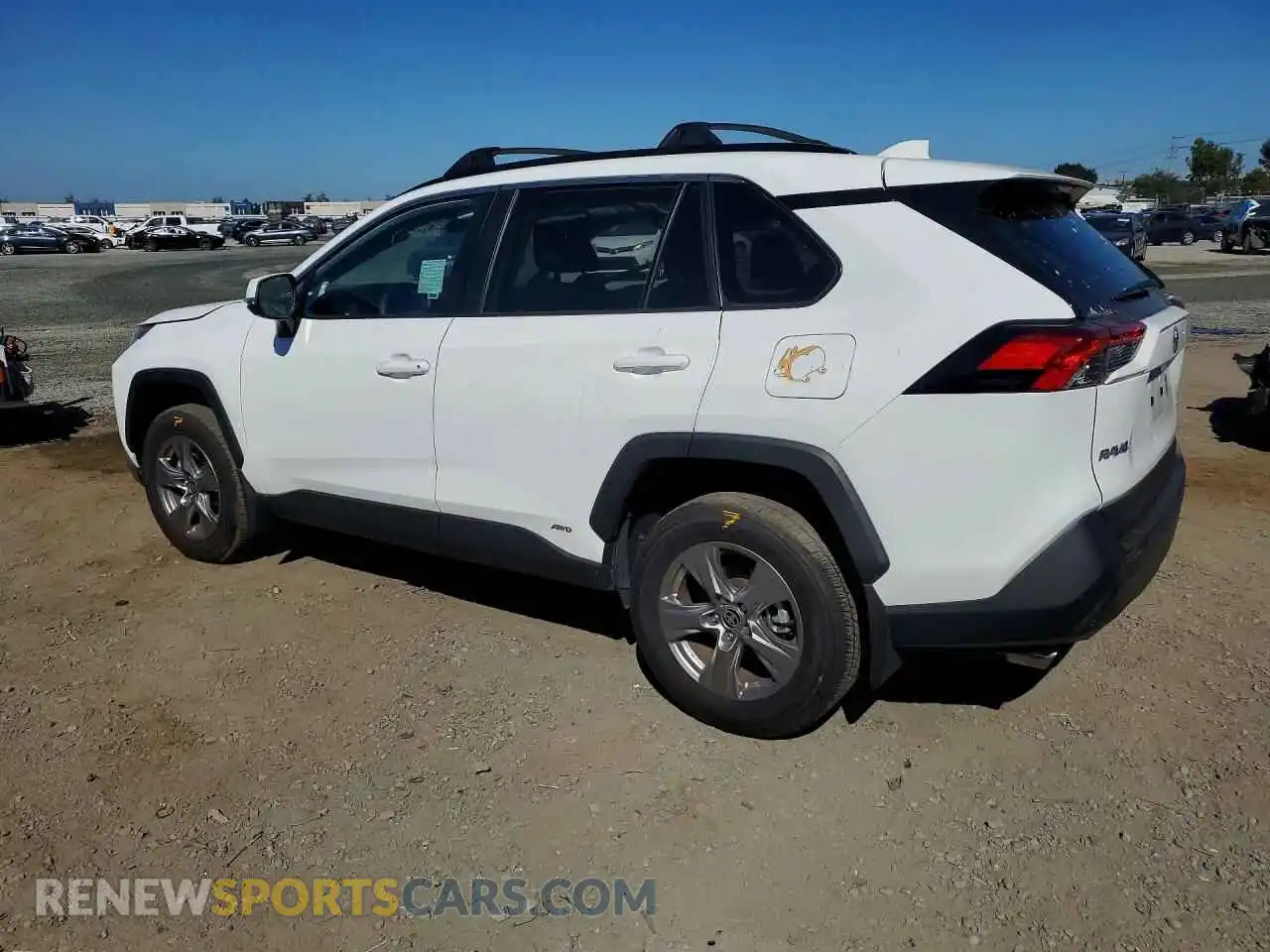 2 fotografías del automóvil dañado 2T3MWRFV1SW252183 TOYOTA RAV4 2025