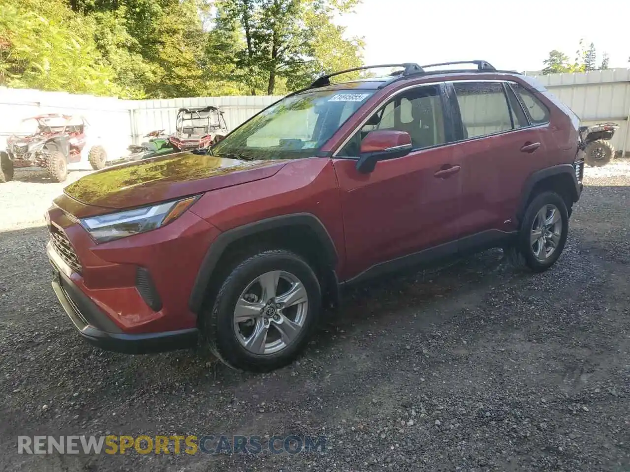 1 Photograph of a damaged car 2T3MWRFV2SW270935 TOYOTA RAV4 2025