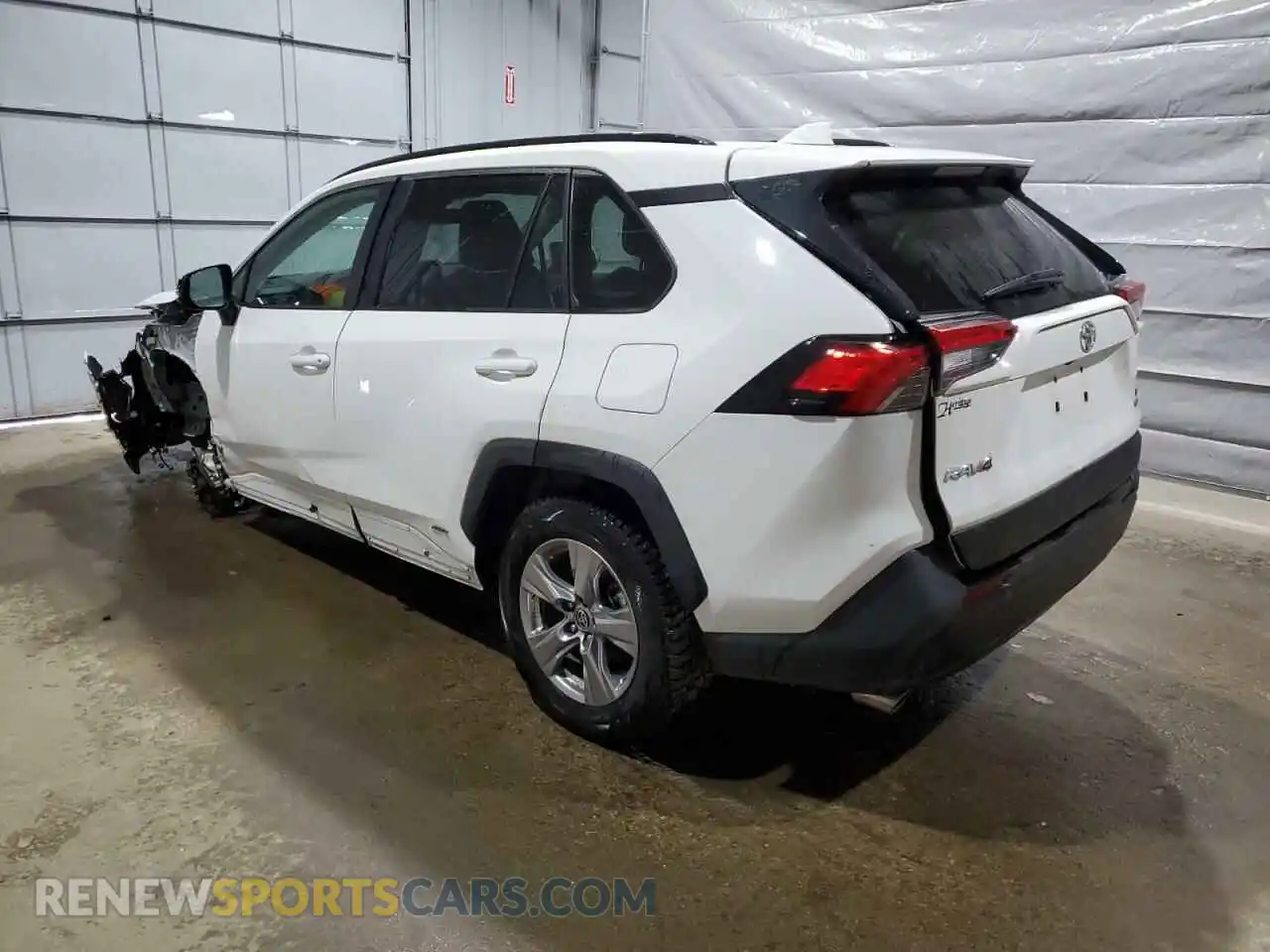 2 Photograph of a damaged car 2T3MWRFV9SW258796 TOYOTA RAV4 2025