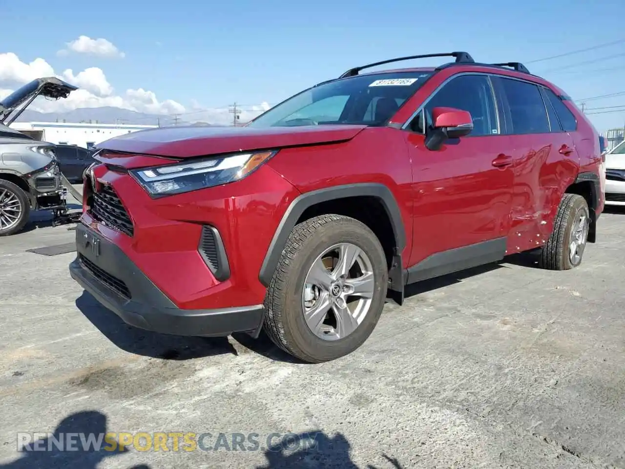 1 Photograph of a damaged car 2T3MWRFV9SW271743 TOYOTA RAV4 2025