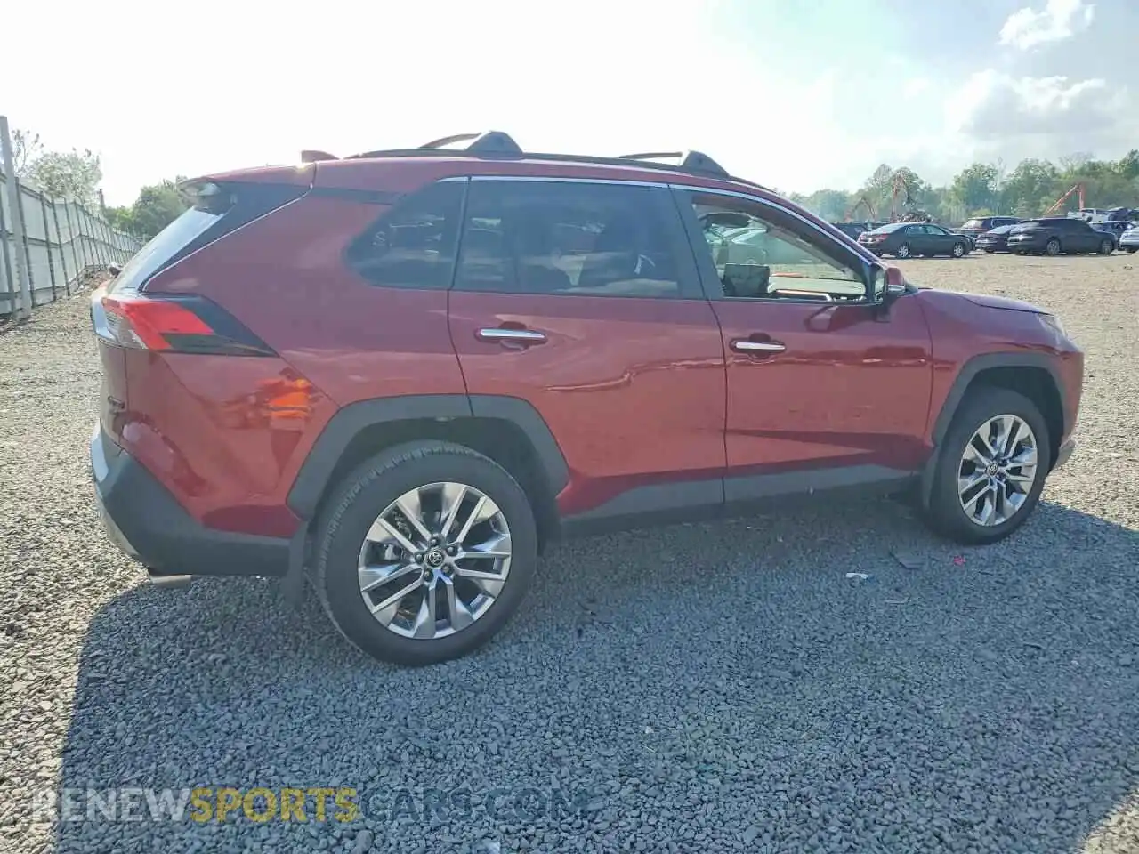 3 Фотография поврежденного автомобиля 2T3N1RFV0SW629623 TOYOTA RAV4 2025