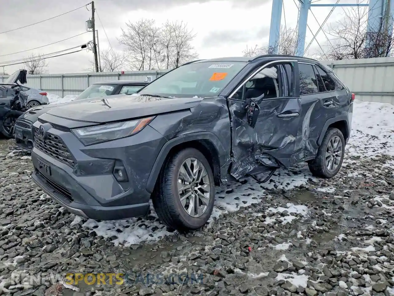 1 Photograph of a damaged car 2T3N1RFV4SW548687 TOYOTA RAV4 2025