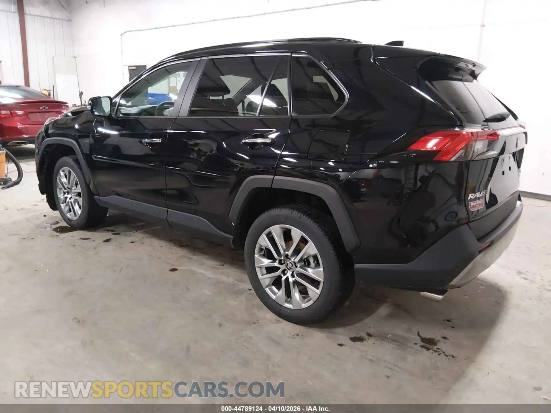 3 Photograph of a damaged car 2T3N1RFV6SW571050 TOYOTA RAV4 2025