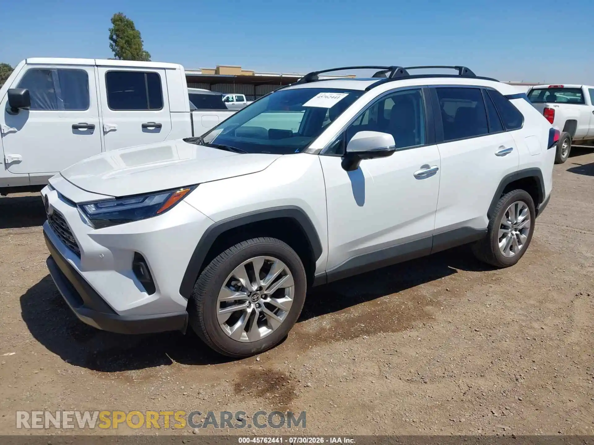2 fotografías del automóvil dañado 2T3N1RFV9SW511330 TOYOTA RAV4 2025