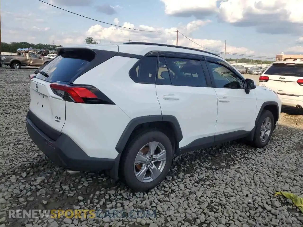 3 Photograph of a damaged car 2T3P1RFV0SC502719 TOYOTA RAV4 2025