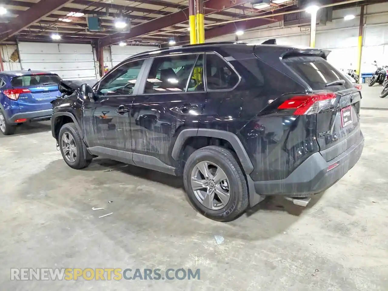 2 fotografías del automóvil dañado 2T3P1RFV0SC580420 TOYOTA RAV4 2025