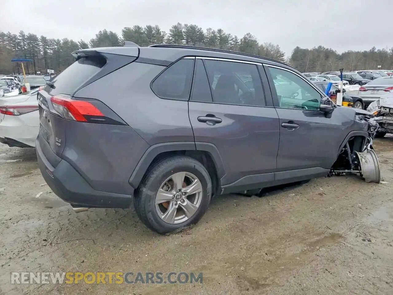 3 Photograph of a damaged car 2T3P1RFV0SW501570 TOYOTA RAV4 2025